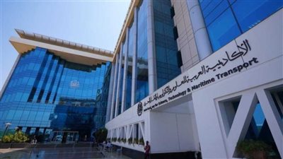 كلية النقل الدولي واللوجستيات، أماكنها ومصروفاتها للطلاب المصريين والأجانب 2025