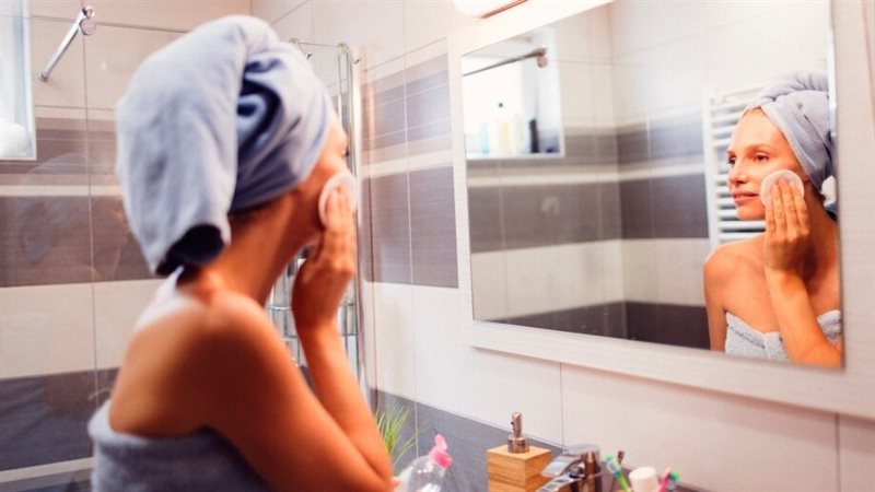 تنظيف البشرة من الطبيعة
