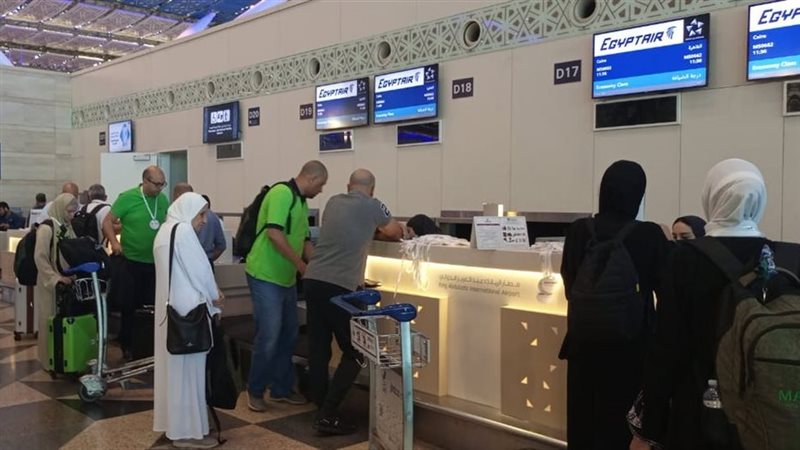 رحلات عودة حجاج بيت