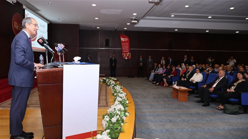 د. عمرو طلعت وزير