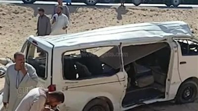 إصابة 10 أشخاص في انقلاب سيارة على طريق المنصورة جمصة 