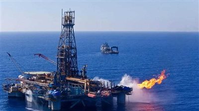 بعد هجمات إسرائيل على إيران، البترول تنفذ خطة طوارئ وتوقف إمدادات الغاز عن بعض المصانع