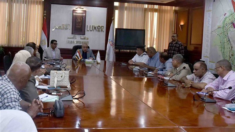 أثناء الاجتماع 