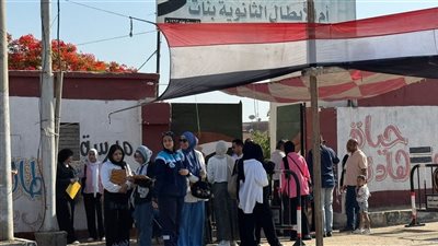الثانوية العامة 2025، تشديد إجراءات التفتيش خلال دخول الطلاب للجان بالإسماعيلية (صور) 