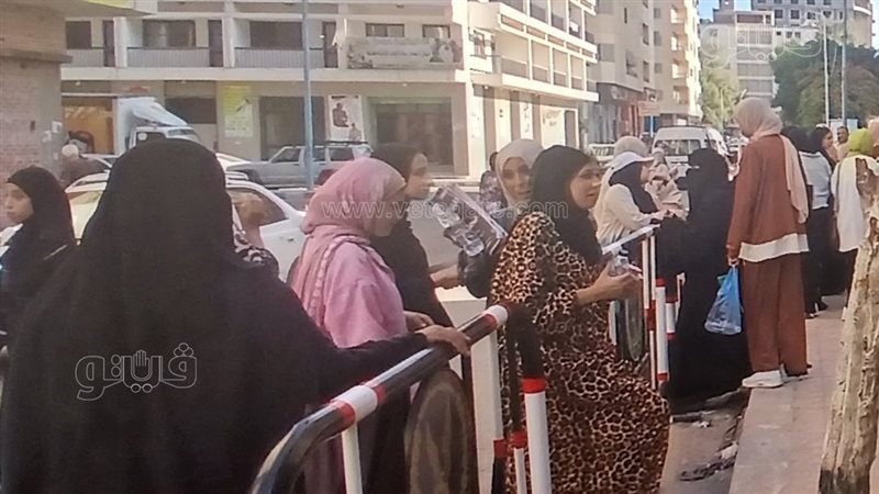 أولياء الأمور أمام