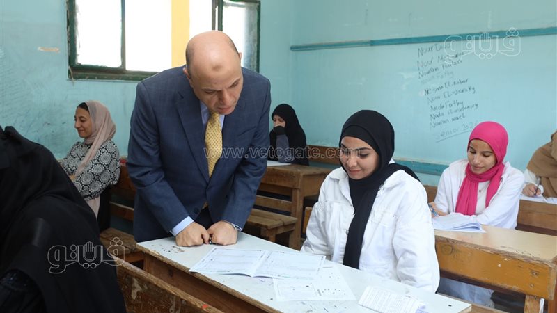 محافظ كفر الشيخ يطمئن