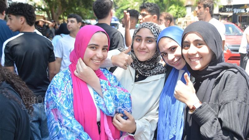 طلاب الثانوية العامة،