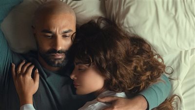 أحمد يعيش حتى يصبح جدا، نهاية سعيدة لمسلسل 220 يوم 