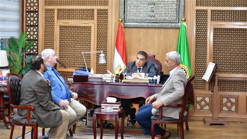 لقاء محافظ الدقهلية.