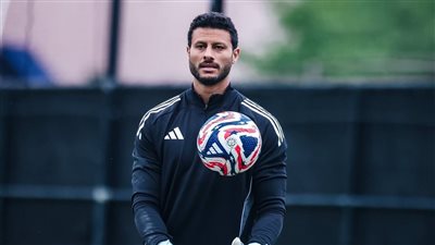 الكاف يتغنى بأداء محمد الشناوي في أمم أفريقيا