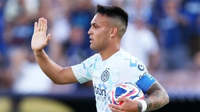 لاوتارو مارتينيز يقود هجوم إنتر ميلان ضد أوراوا في كأس العالم للأندية 