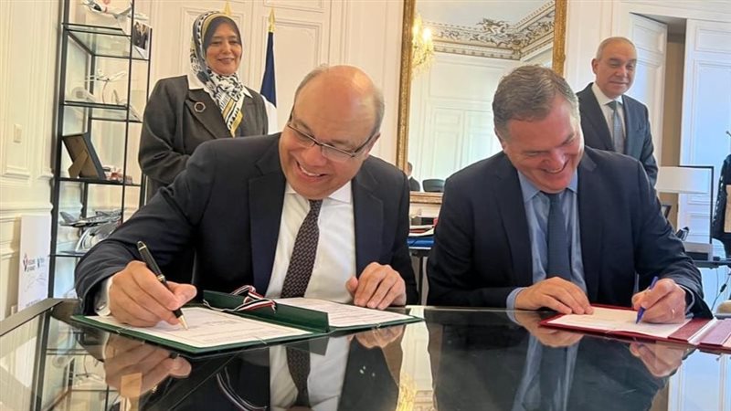 توقيع اتفاقية الترتيبات