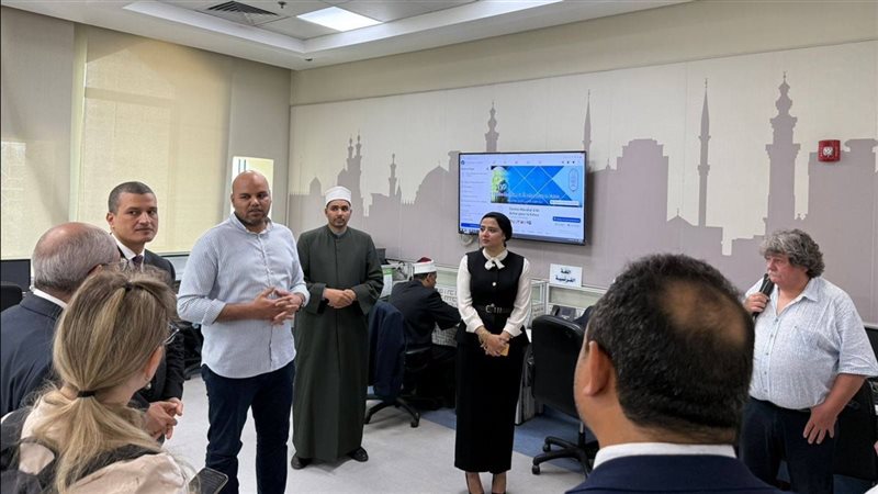زيارة وفد رفيع المستوى