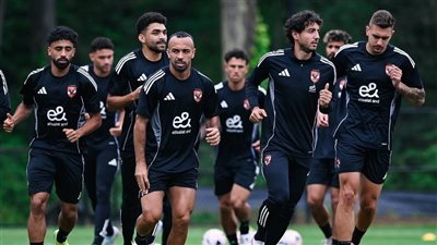 الأهلي يواجه أزمة جديدة في ملف الصفقات.. تعرف عليها 