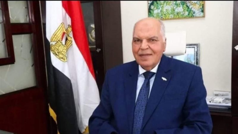  خلف الزناتي نقيب