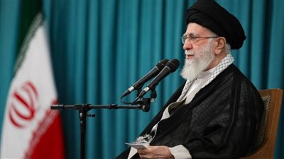  خامنئي يرشح ثلاثة شخصيات لخلافته حال اغتياله، القائمة سرية وليس من ضمنها نجله مجتبى، وسلسلة إجراءات غير مسبوقة لحماية إيران خلال الحرب