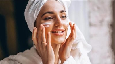 قناع طبيعي للعناية بالبشرة نهاية الأسبوع 