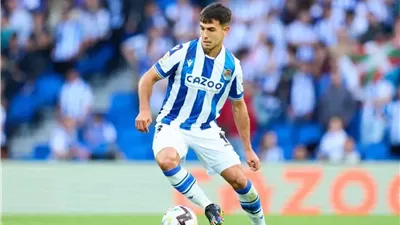 صفقة الـ 65 مليون يورو، زوبيميندي يصل لندن لإنهاء إجراءات انتقاله إلى أرسنال