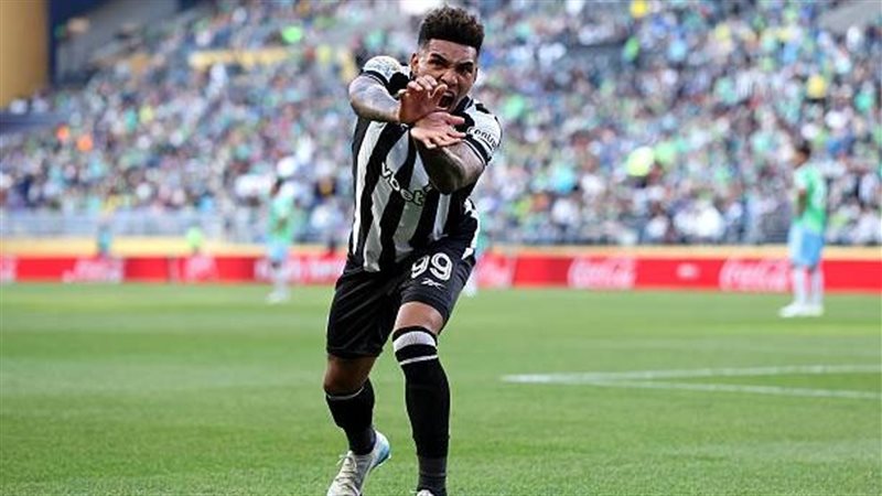 إيجور جيسوس لاعب