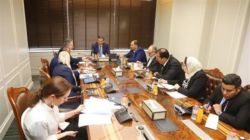 وزير الزراعة خلال