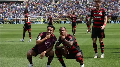 كأس إنتركونتيننتال، تعادل فلامنجو وكروز أزول 1/1 في الشوط الأول