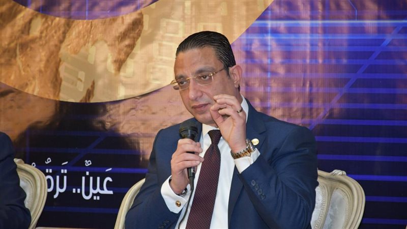 الدكتور أحمد الأنصاري