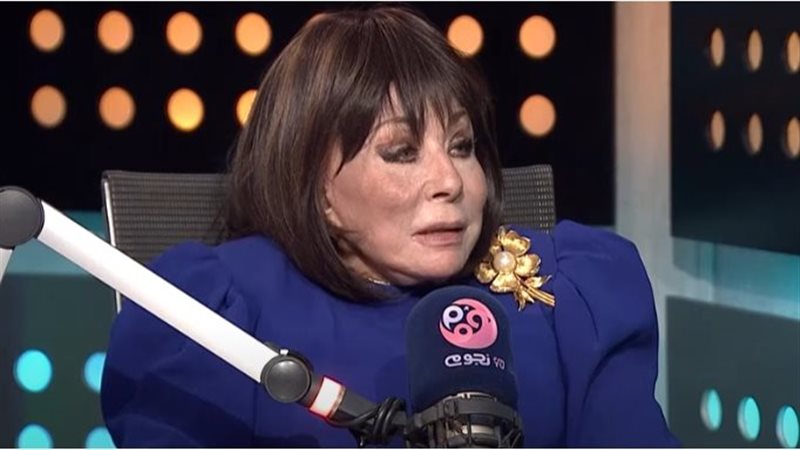 لبني عبد العزيز