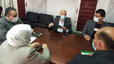 مناقشة التعديل النهائي لخطة تطوير الكلى الصناعى بمستشفى السعديين بالشرقية 