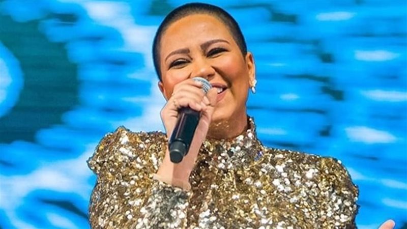 الفنانة شيرين 