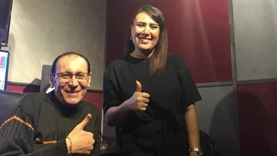 رنا عتيق تنتهي من تسجيل أغنية 