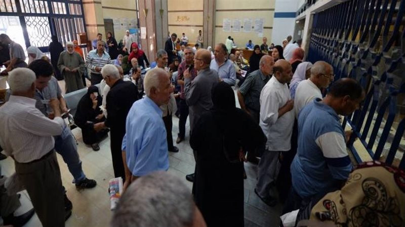 موعد صرف معاشات شهر