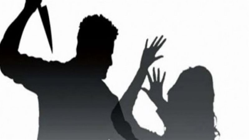 مدمن يقتل زوجته لشكه