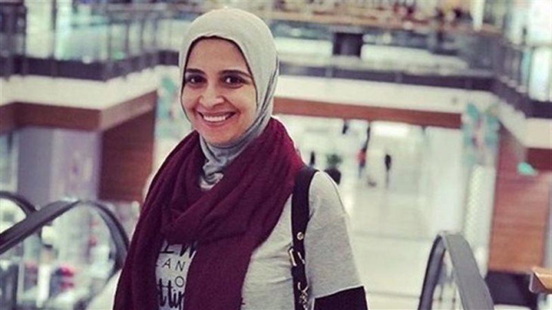 الفنانة المعتزلة