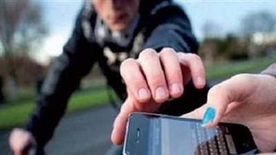 القبض على 3 سيدات بتهمة سرقة الهواتف من الطالبات في الوايلي