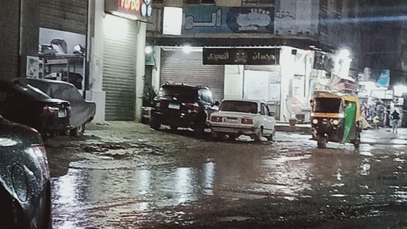 سقوط أمطار غزيرة