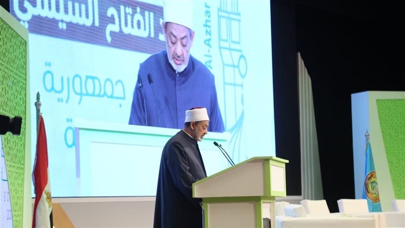 الدكتور أحمد الطيب