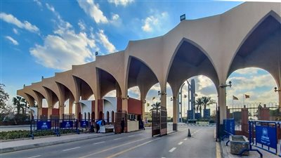 جامعة حلوان تحتفي باختيار نخبة من أساتذتها لعضوية لجان أكاديمية البحث العلمي