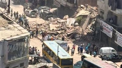 إخلاء عمارة مجاورة لعقار شبرا مصر المنهار