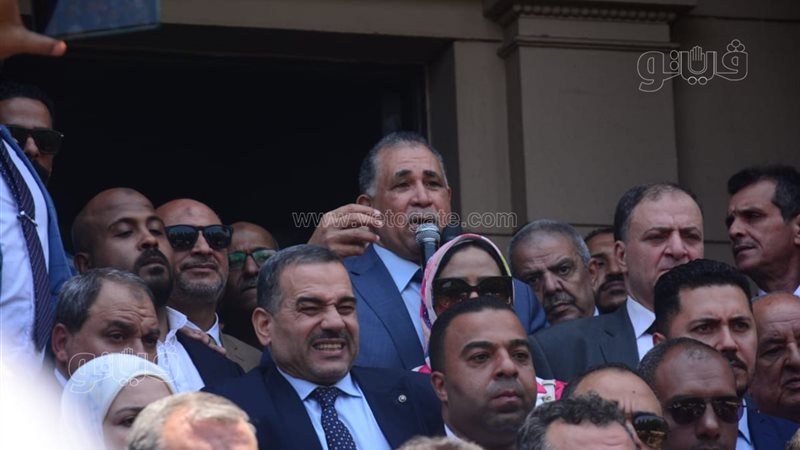 وقفة المحامين، فيتو
