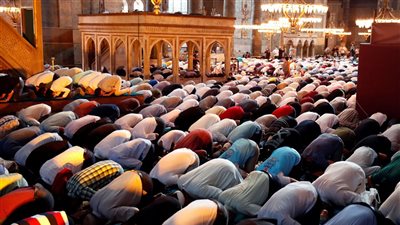 مواقيت الصلاة، موعد أذان العشاء اليوم الثلاثاء 1 - 7 - 2025 في القاهرة والمحافظات 	