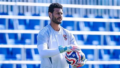 شاهد، رد فعل توروب ولاعبي الأهلي بعد خطأ الشناوي في هدف بتروجيت الأول