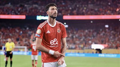 التفاصيل الكاملة لمطالب سيريوس السويدي المالية نظير إعادة بيع وسام أبو علي 