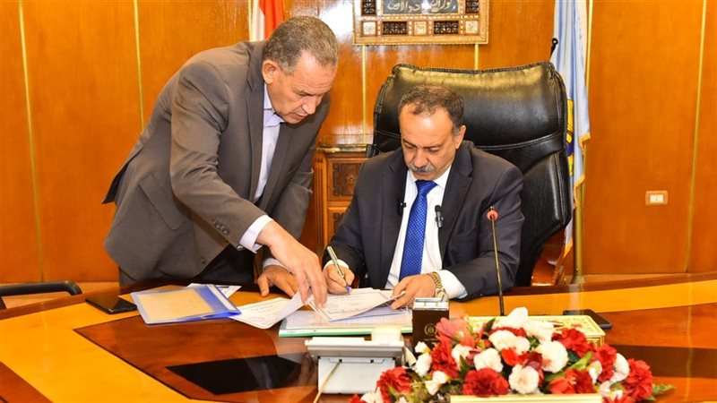 محافظ أسيوط يعلن