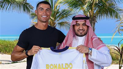 رسميا، النصر السعودي يعلن تجديد عقد كريستيانو رونالدو حتى 2027