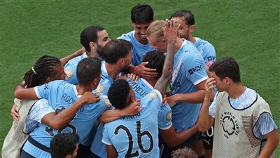 مانشستر سيتي يتقدم على باليرمو بالشوط الأول وديا (فيديو)