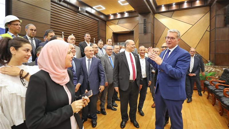البترول، فيتو 