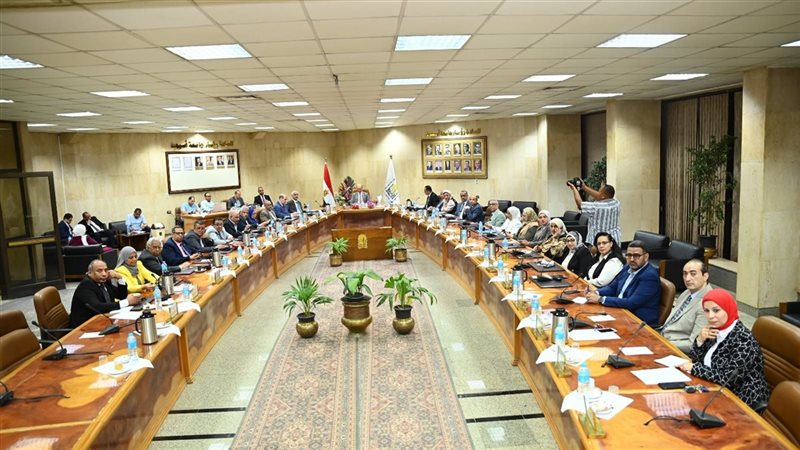مجلس جامعة أسيوط،