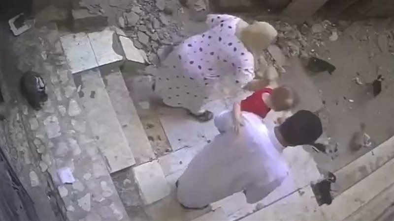 ضبط سيدة اعتدت على