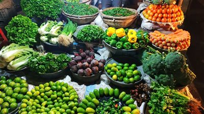 ارتفاع الطماطم والكوسة والملوخية، أسعار الخضار اليوم في سوق العبور