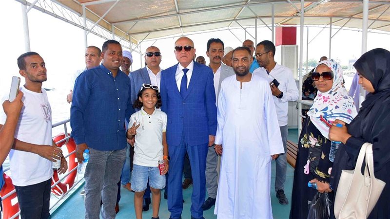  محافظ الأقصر يشهد